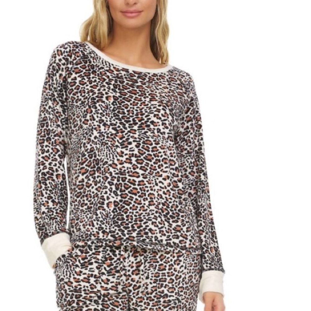 Flora by Flora Nikrooz Leopard Velour Pajama PJ Top
